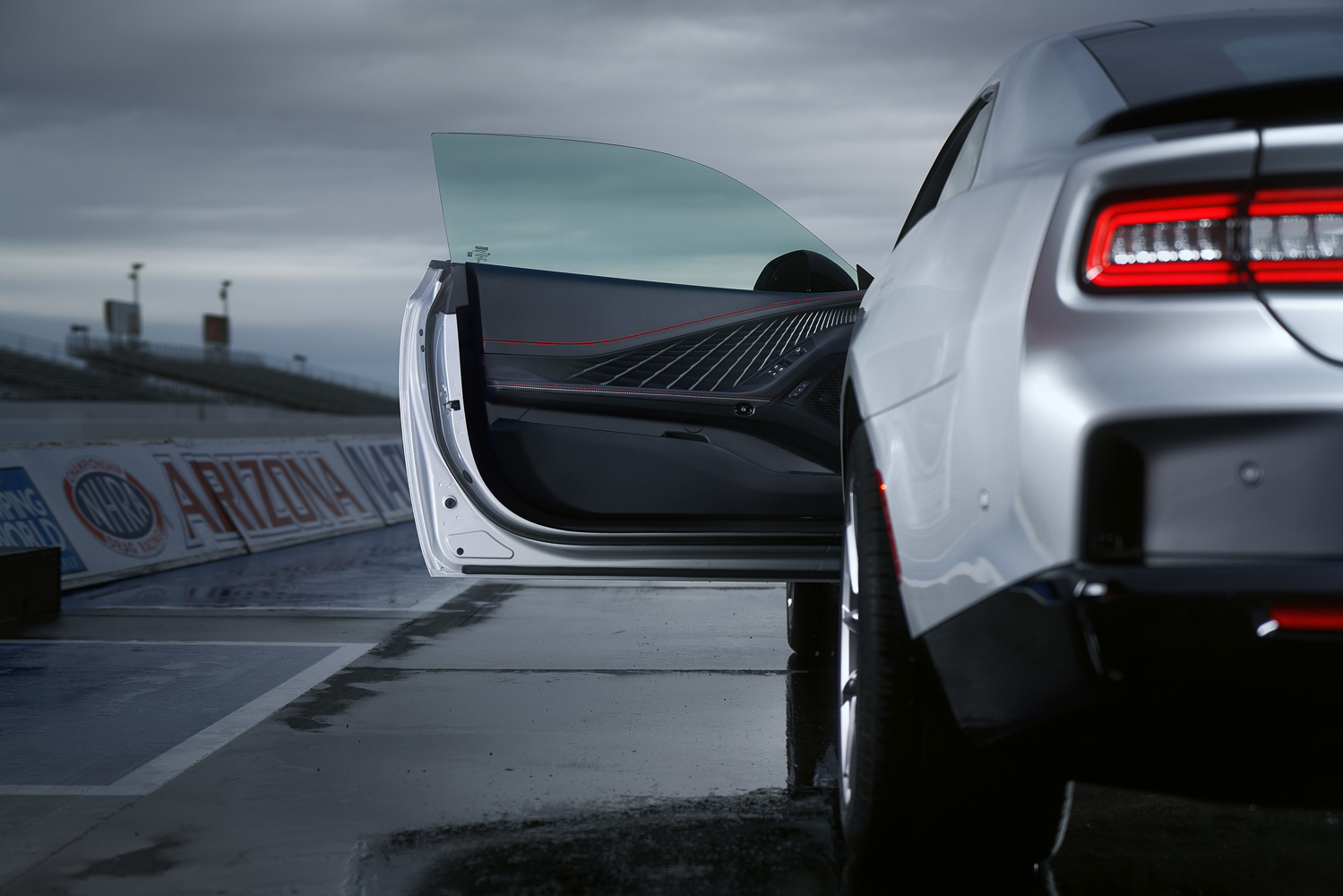 2025 Dodge Charger Daytona EV Official: 2024 Dodge Charger Daytona (EV + ICE), Scat Pack and Daytona R/T Revealed for Mid-2024 Production! 670 Horsepower / 0-60mph in 3.3 Secs 2024-dodge-charger-daytona-electric-vehicle-ev-47